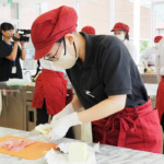【アルバム】山学短大 山梨県産食材を使ったパンレシピコンテスト